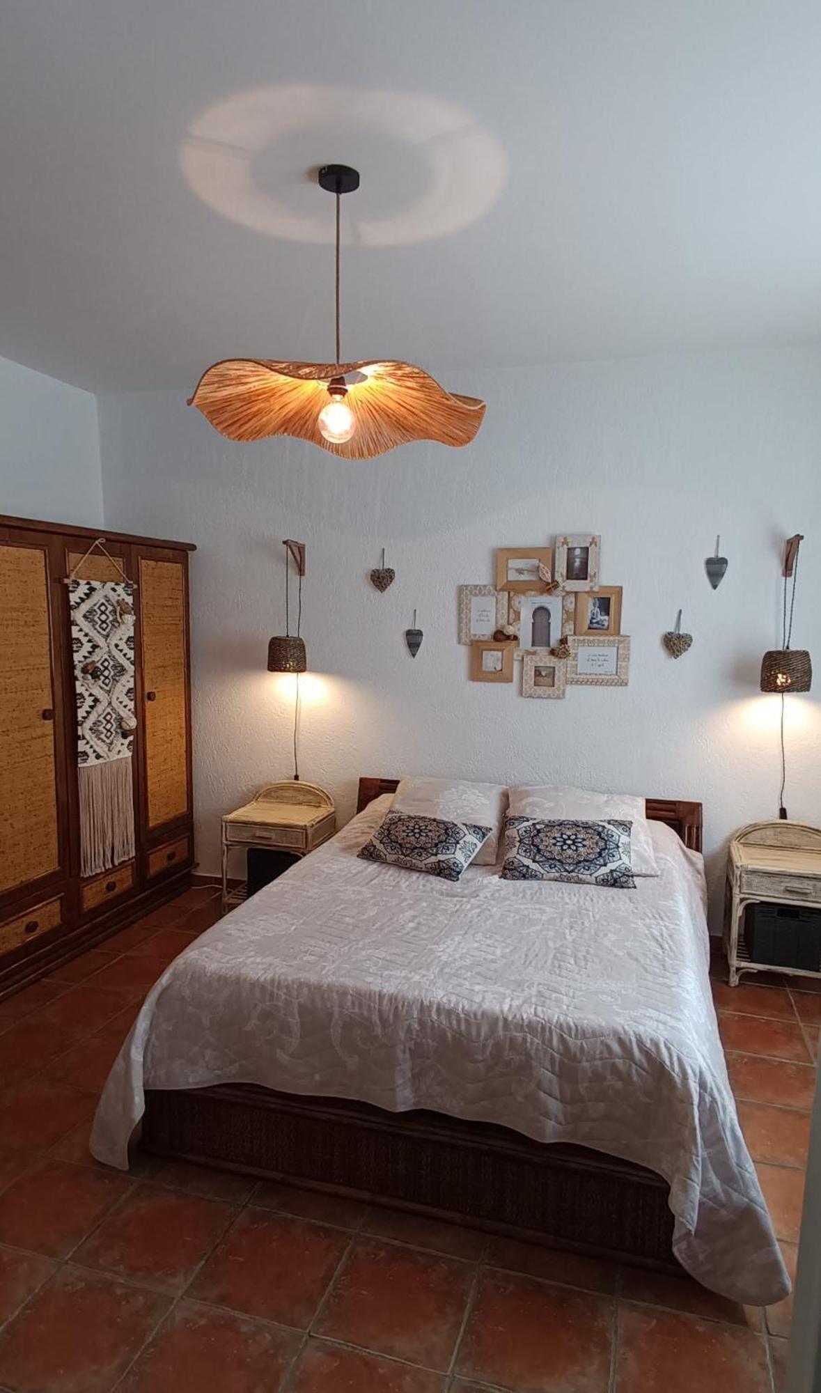 Double Room,1565206285:JPEG